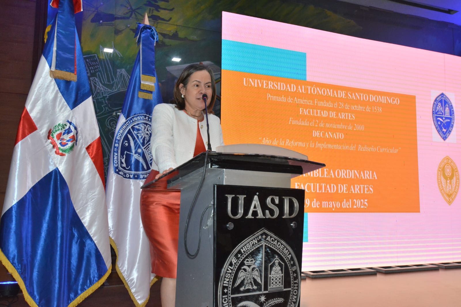 Facultad de Artes de la UASD aprueba nuevos planes de estudios y reconoce a tres docentes en asamblea histórica - Noticias de hoy en República Dominicana