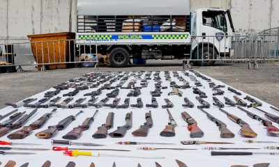 Director de la PN participa en destrucción de 14,699 armas incautadas
