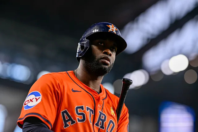Azulejos vencen a Orioles; Yordan Álvarez fortalece candidatura al MVP - Noticias de hoy en República Dominicana