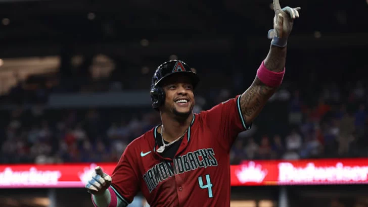 Ketel Marte deja en el terreno a los Dodgers con impresionante jonrón de 431 pies - Noticias de hoy en República Dominicana