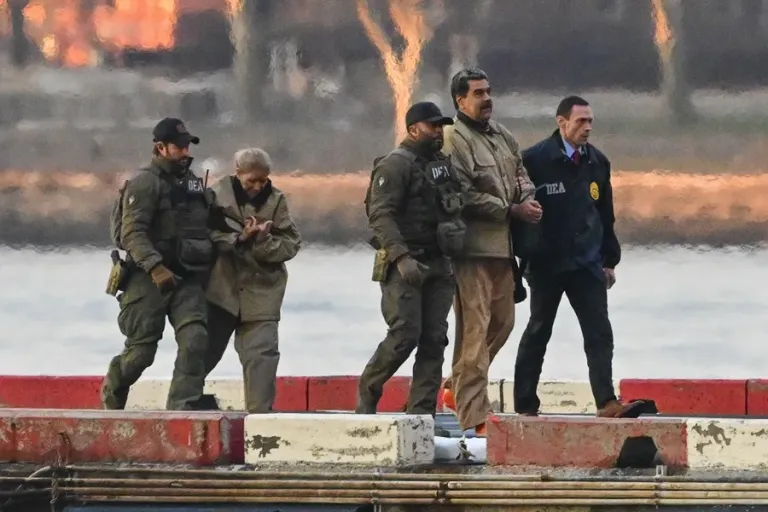 Posponen para el 22 de julio la próxima audiencia de Nicolás Maduro y su esposa