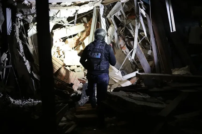 Estados Unidos y líderes de Latinoamérica se solidarizan con Venezuela tras terremotos