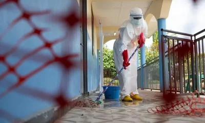 Un hombre en Italia y dos en Brasil en aislamiento por sospecha de ébola