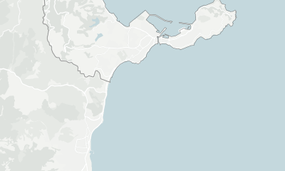 Miles de personas cruzan a nado la frontera en Ceuta desatando una crisis migratoria con al menos 15 muertos