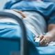 Adolescente de 15 años permanece hospitalizada tras presunto envenenamiento; señalan a su pareja