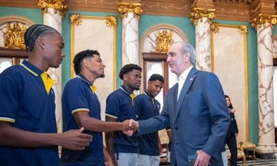 Abinader reconoce al Salcedo FC por conquistar la Liga Dominicana de Fútbol
