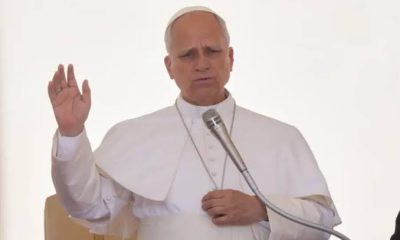 El papa almuerza con pobres y migrantes durante sus vacaciones en Castel Gandolfo