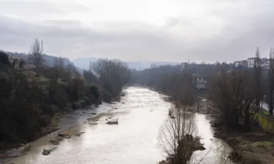 Hallan los cadáveres de dos gemelos de 11 años ahogados en el río Ter en Manlleu (Barcelona)