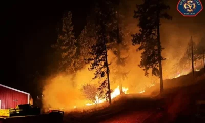 Más de 65.000 evacuados y 700 casas arrasadas por los graves incendios en el noroeste de EEUU