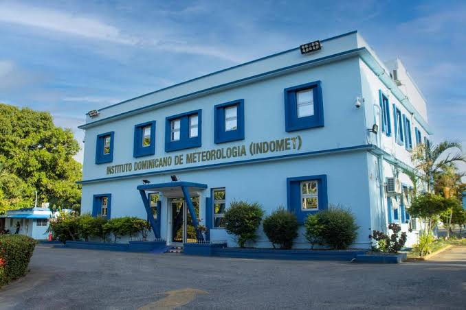 Indomet pronostica ambiente caluroso y despejado; lluvias aumentarán por onda tropical